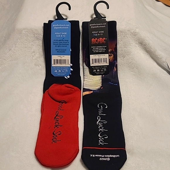 2 Pair Socks, creative designs, super soft - Picture 2 of 4